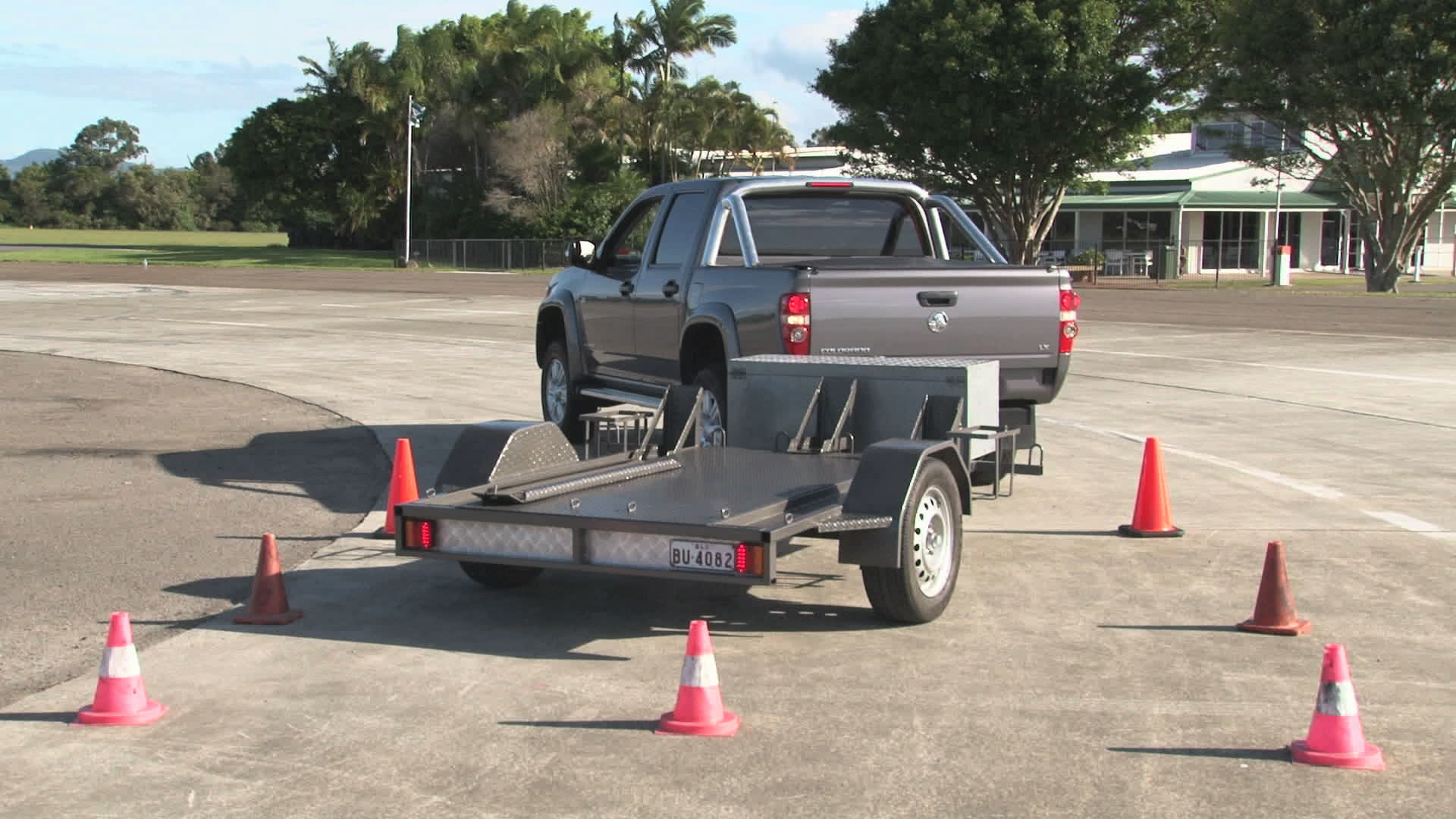 Trailer Driving School